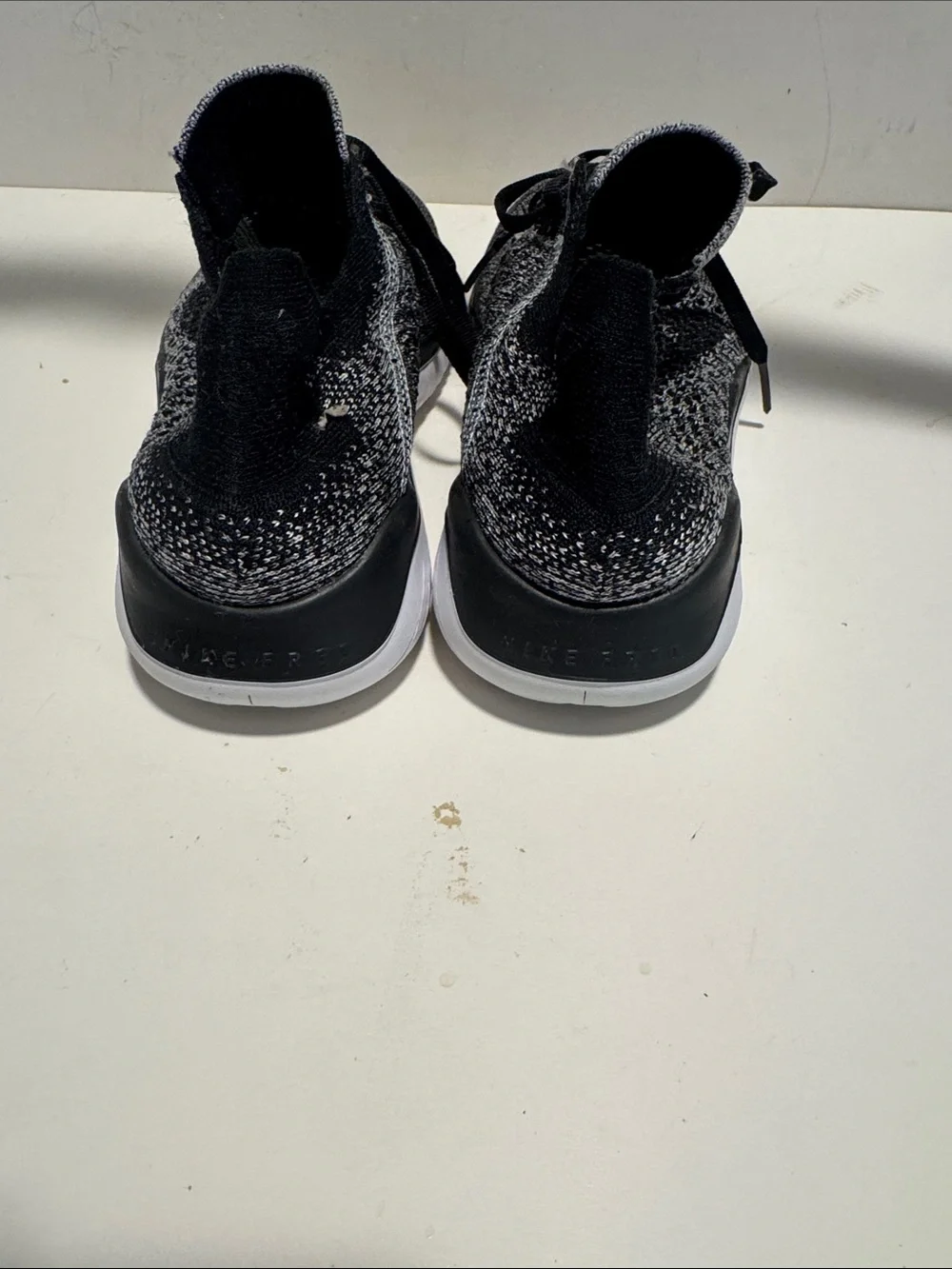 Nike Women's Black & Gray Flyknit Lace-Up Running Shoes
